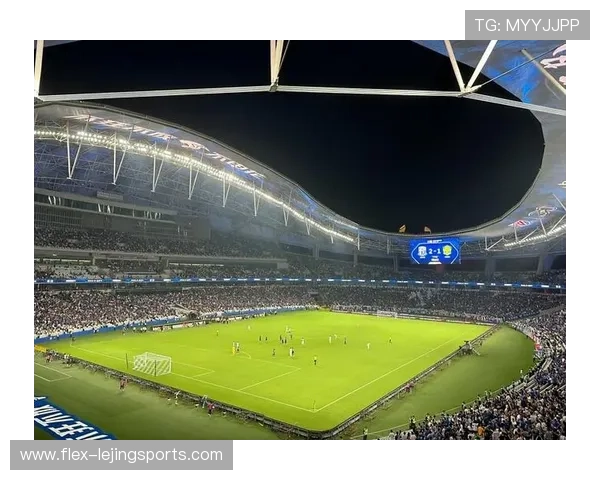 以足球各号球星为核心展现绿茵场上传奇与荣耀